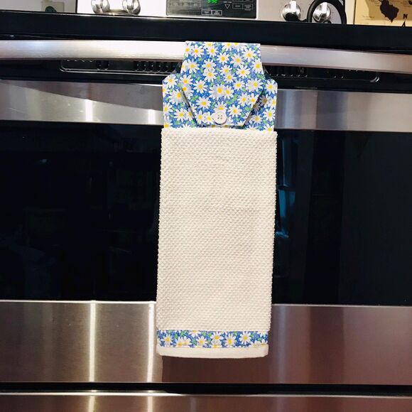 Hanging Kitchen Tea Towel, Button Closure, Cabinet Oven Towel Blue Daisy - Picture 1 of 9